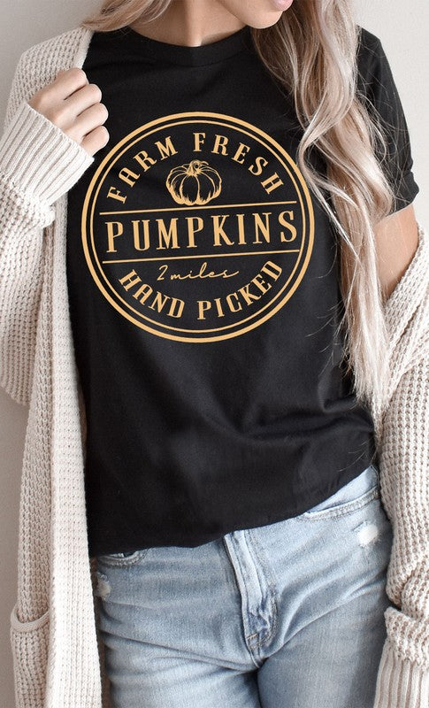 *Farm Fresh Pumpkins Circle Graphic Tee